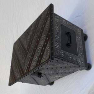 beautiful handmade wooden box with riveted design – vintage charm & timeless craftsmanship