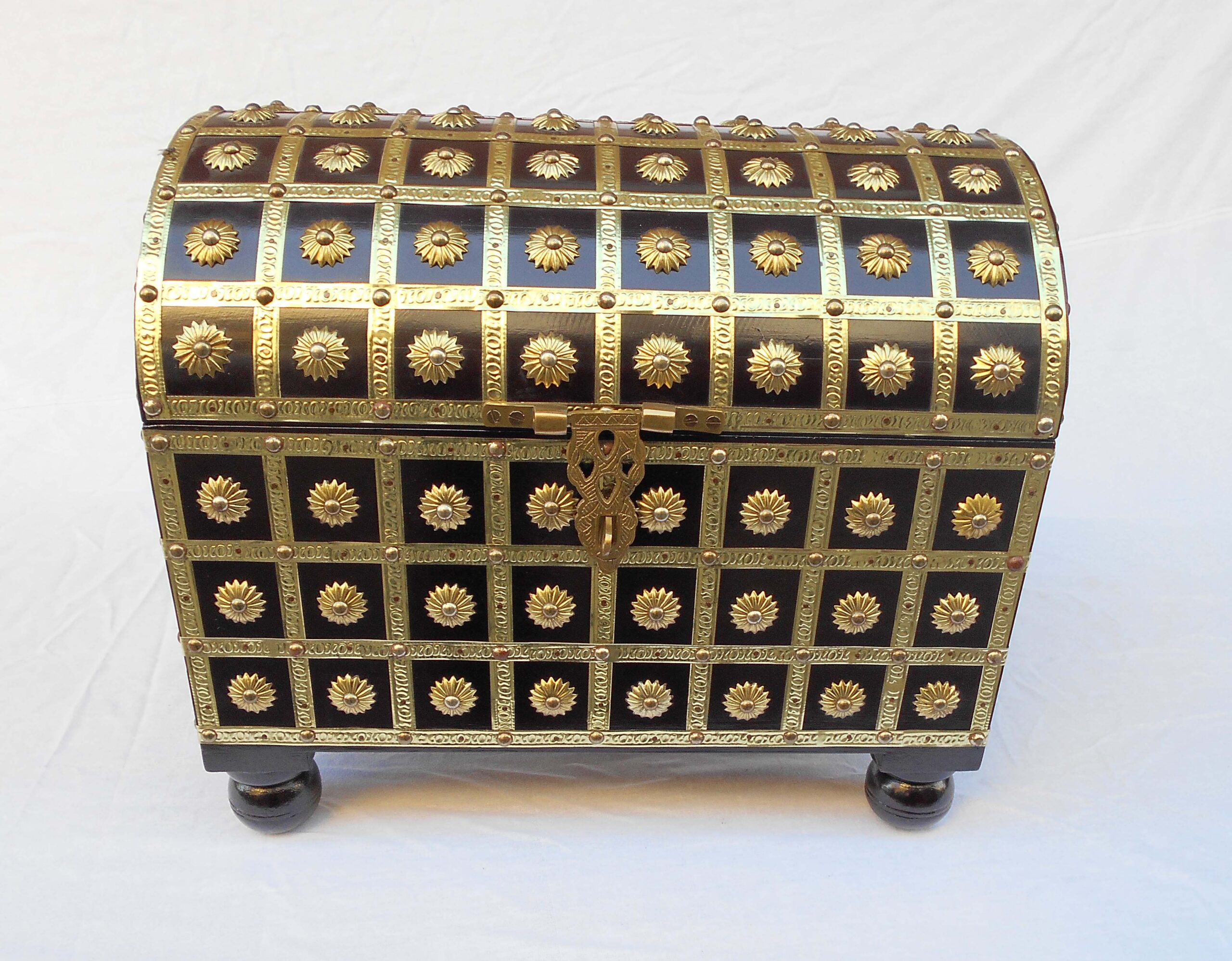 naayaab craft wooden jewelry box – beautifully handcrafted with exquisite artisan detailing naayaab craft wooden jewelry box – beautifully handcrafted with exquisite artisan detailing